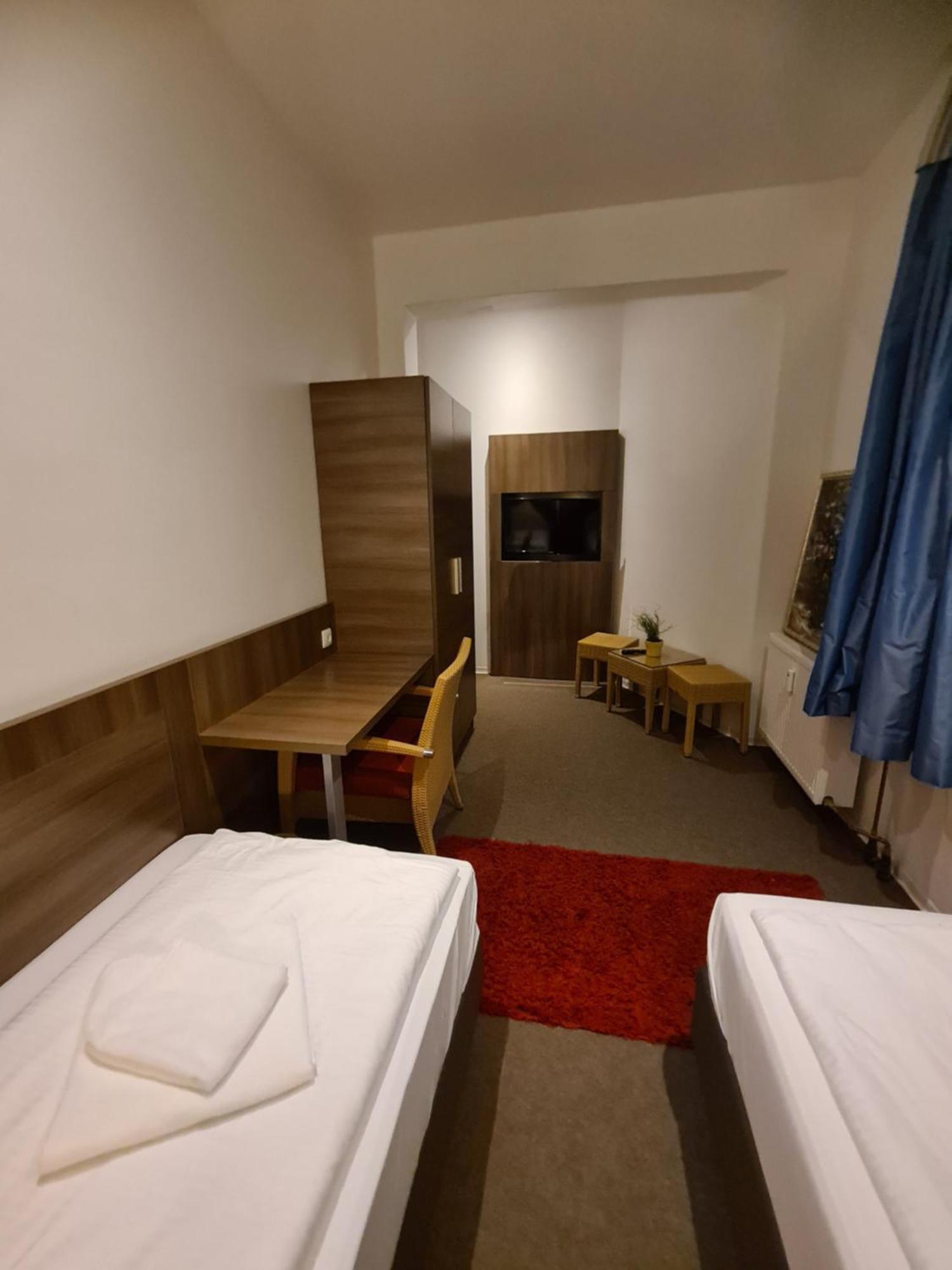 Cch Hamburg Zentrum Bilik gambar